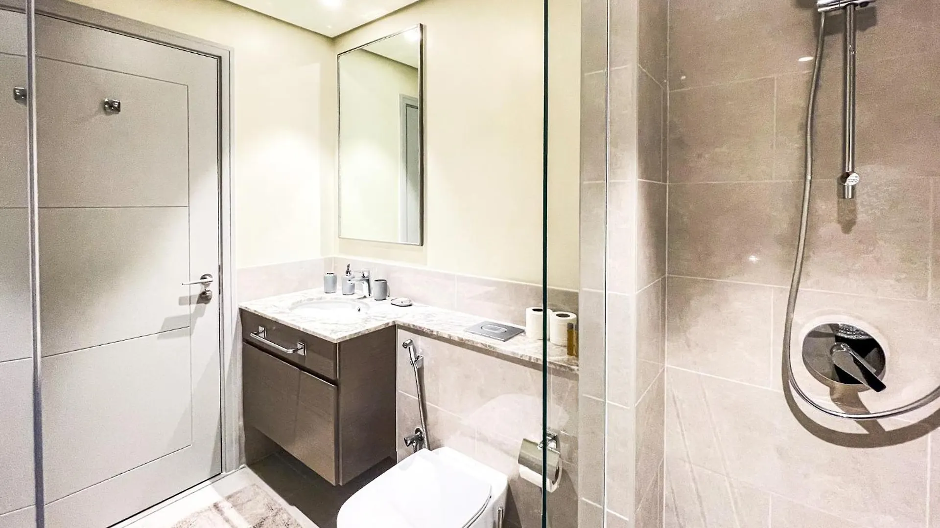 Cozy Apartment With City Views Next To Burj Khalifa 166Fo1-2 Dubai 0*,