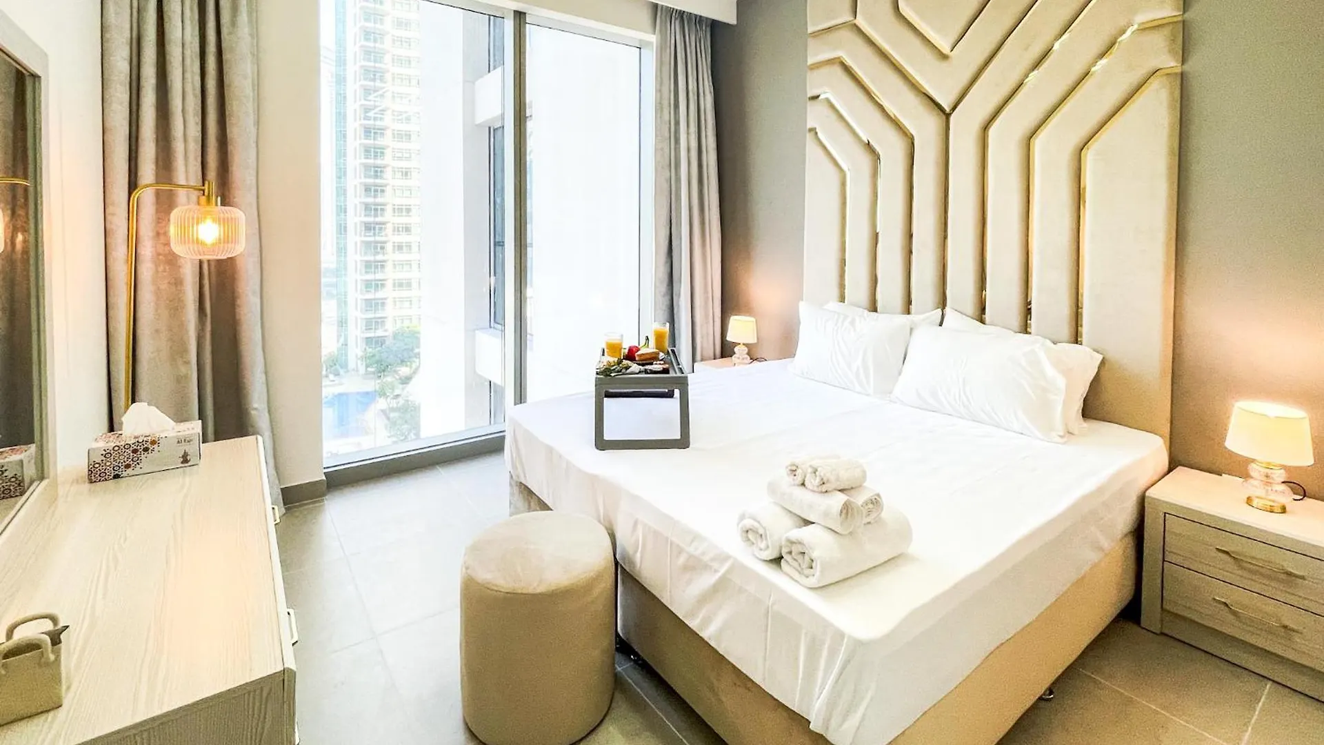 Cozy Apartment With City Views Next To Burj Khalifa 166Fo1-2 Dubai United Arab Emirates