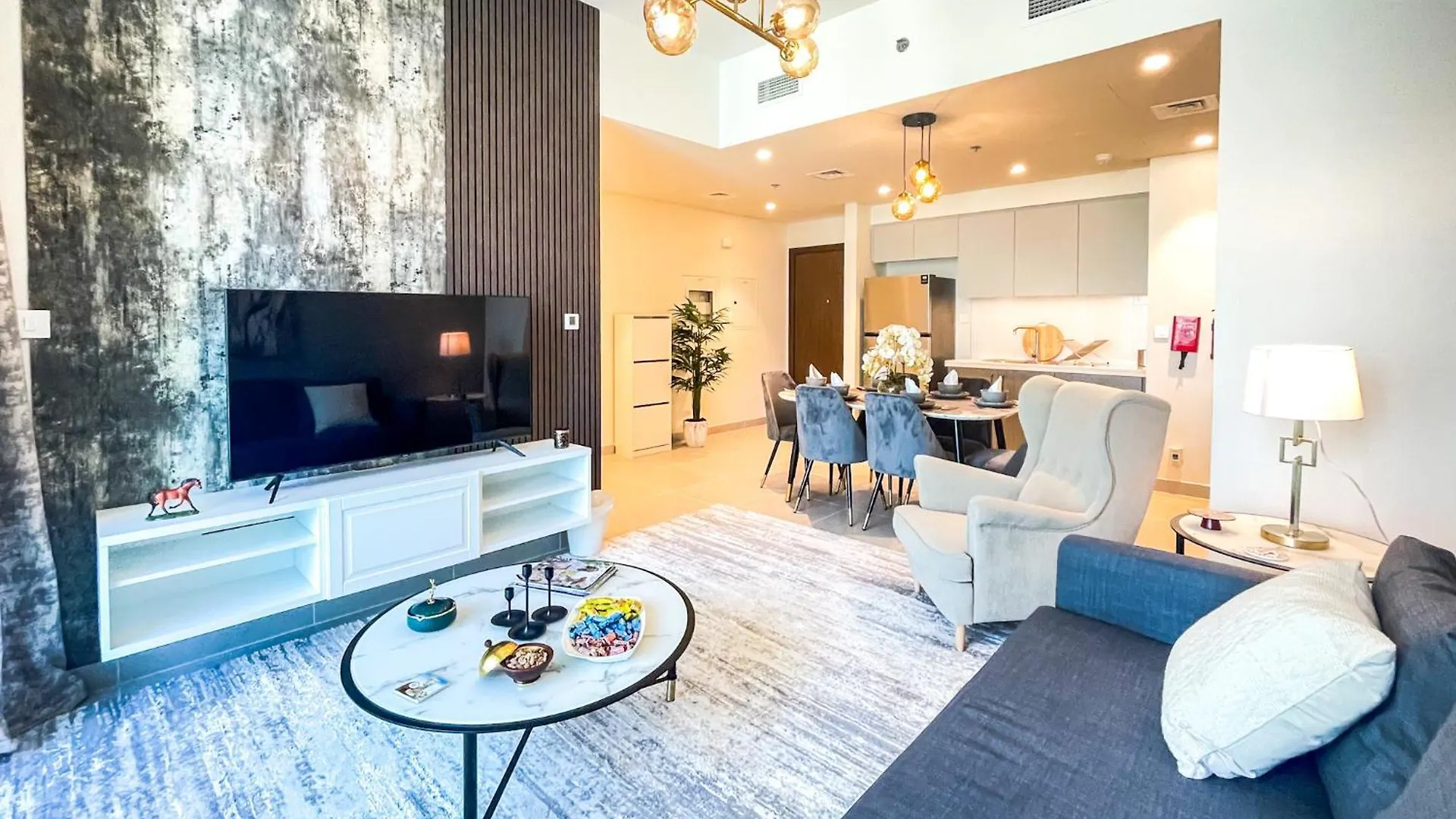 Cozy Apartment With City Views Next To Burj Khalifa 166Fo1-2 Dubai