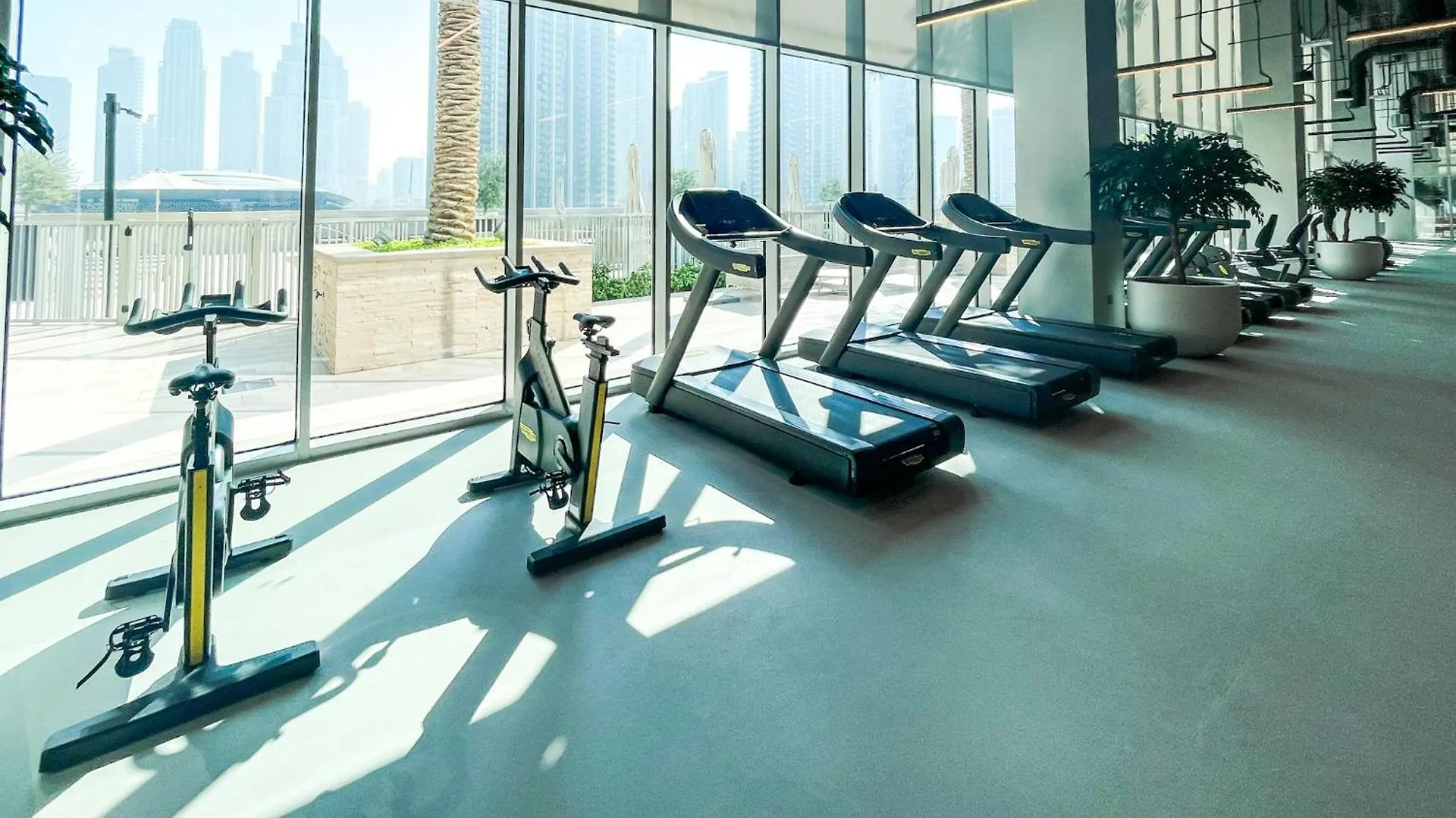 Cozy Apartment With City Views Next To Burj Khalifa 166Fo1-2 Dubai